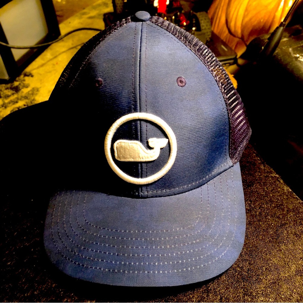 VINEYARD VINES CAMO CAP